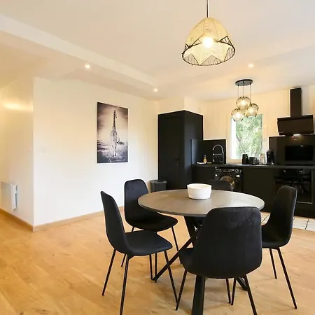 Lägenhet T3 Premium Terrasse Spacieuse,cuisine Design Intimite Totale